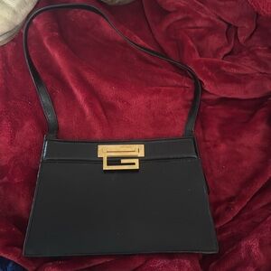 Gorgeous vintage Gucci leather bag
